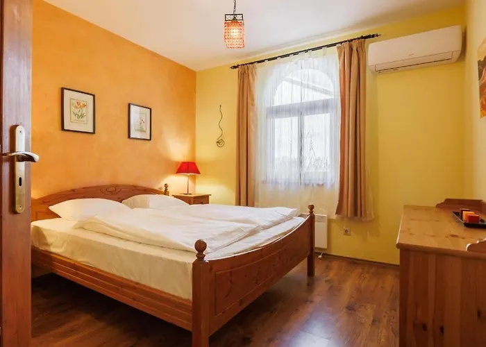 104 - Balatonszárszón 3 Hálószobás Luxus Saját Vízparttal Kiadó * Balatonszarszo